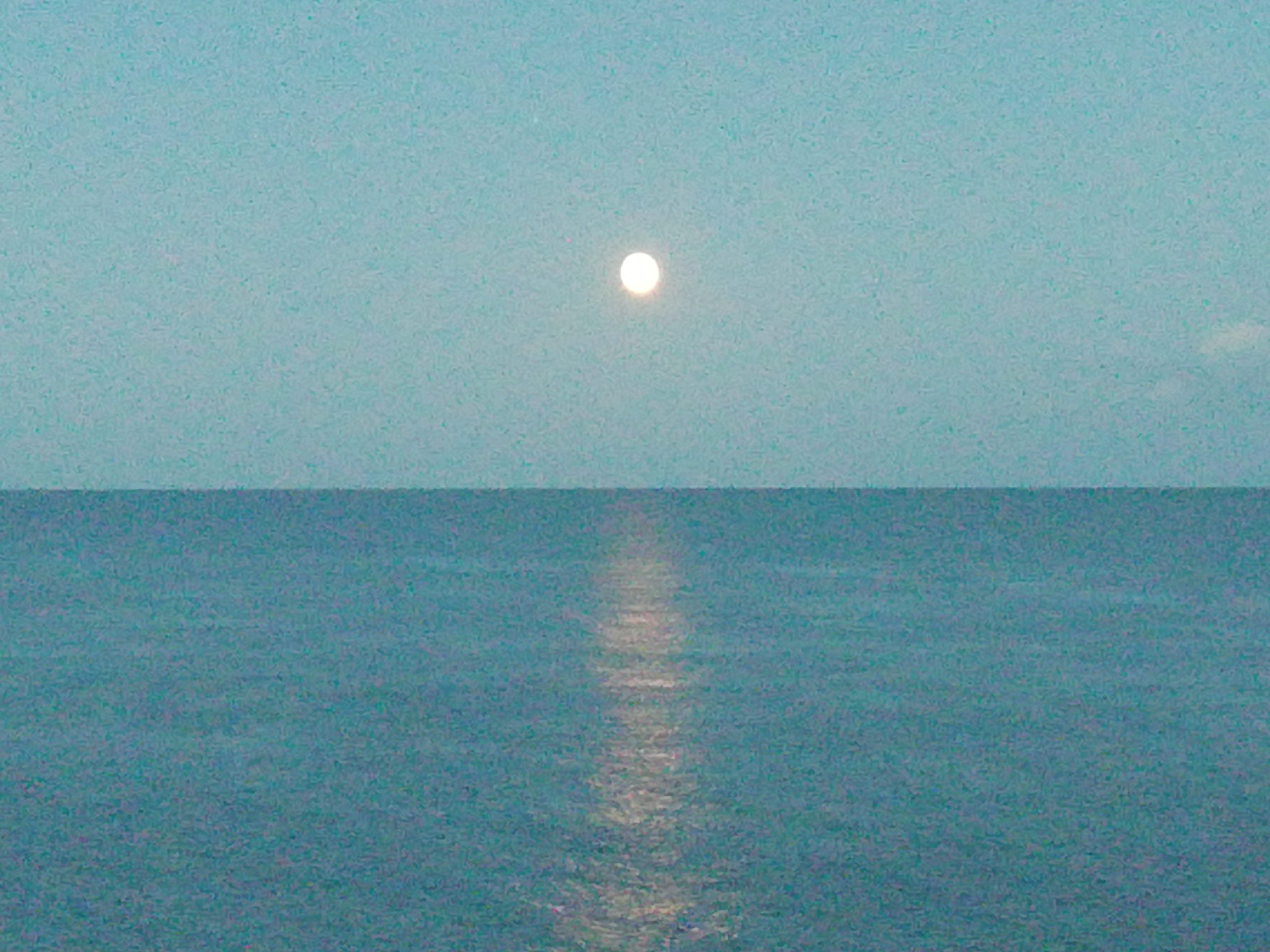 zon of maan